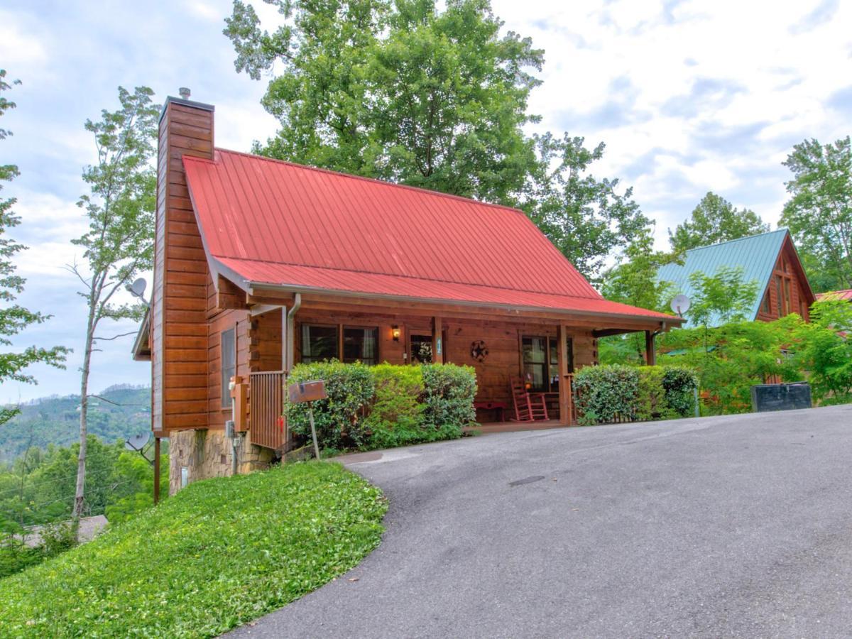 Bear Tracks, 2 Bedrooms, Hot Tub, Fireplace, Wifi, Jetted Tub, Sleeps 6 Gatlinburg Eksteriør bilde