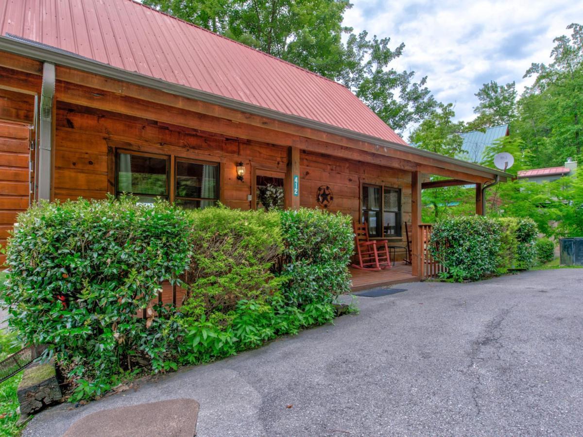 Bear Tracks, 2 Bedrooms, Hot Tub, Fireplace, Wifi, Jetted Tub, Sleeps 6 Gatlinburg Eksteriør bilde