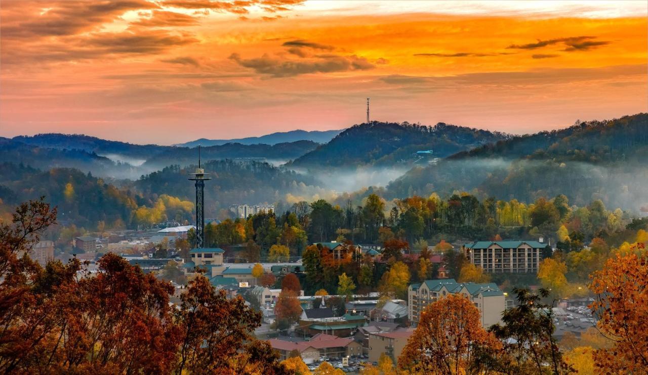 Bear Tracks, 2 Bedrooms, Hot Tub, Fireplace, Wifi, Jetted Tub, Sleeps 6 Gatlinburg Eksteriør bilde